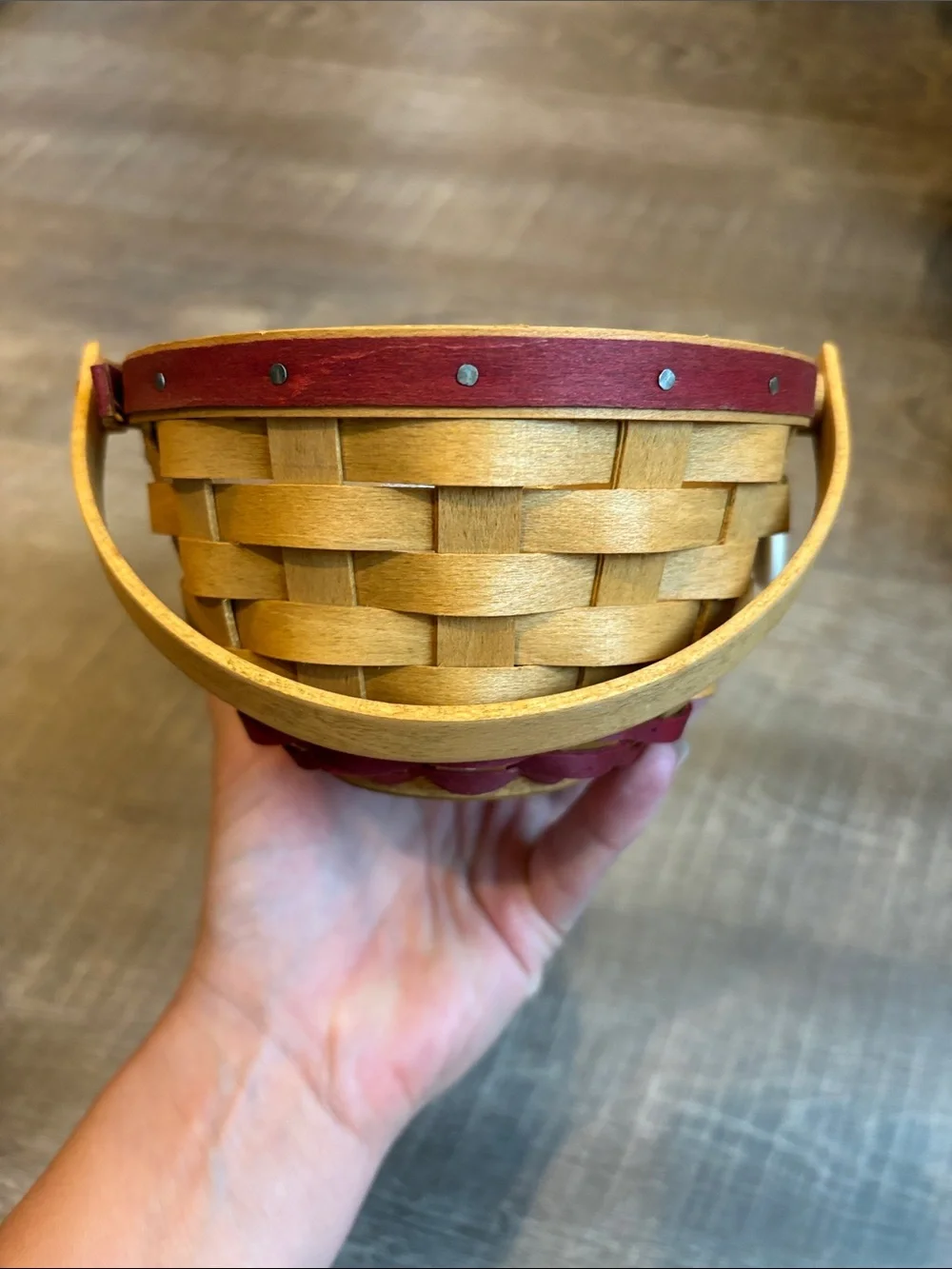 Longaberger 2004 Gumdrop Tree Trimming Christmas Basket with Tie On & Protector